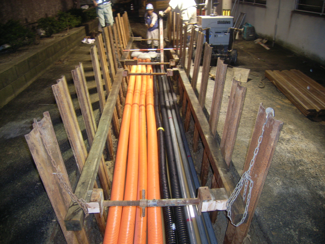 道路・建物・法面